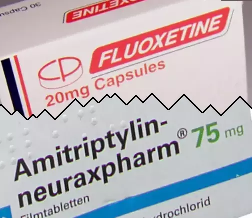 Fluoxetina contro Amitriptilina